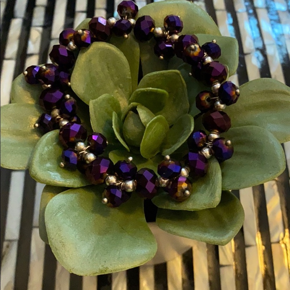 Purple bead bracelet